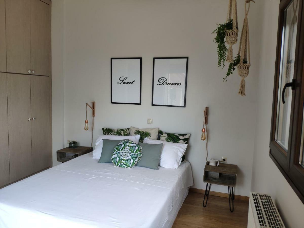 Olive Tree Cottage 2 Néa Péramos Εξωτερικό φωτογραφία