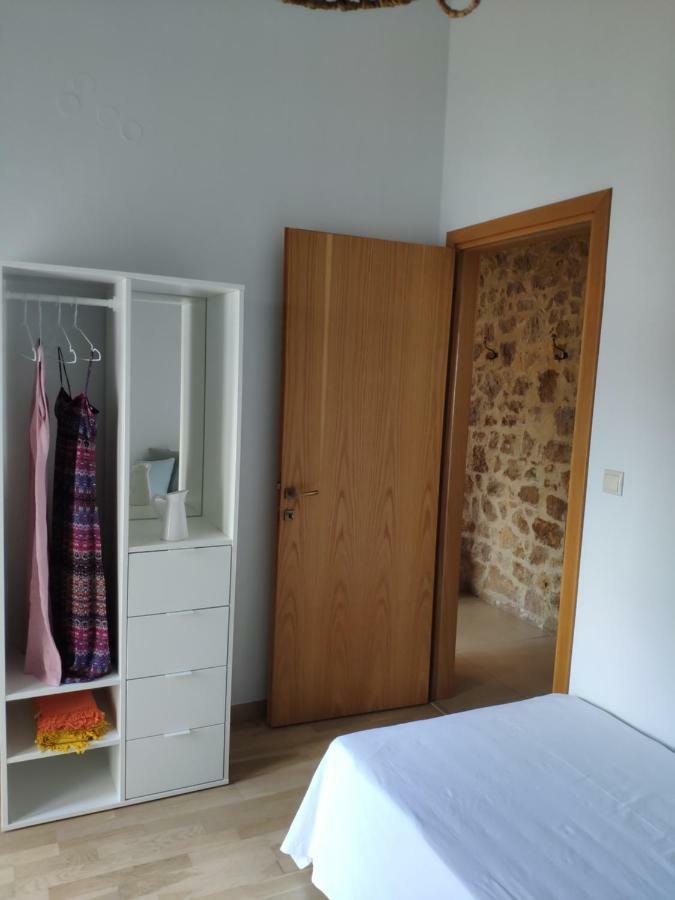 Olive Tree Cottage 2 Néa Péramos Εξωτερικό φωτογραφία