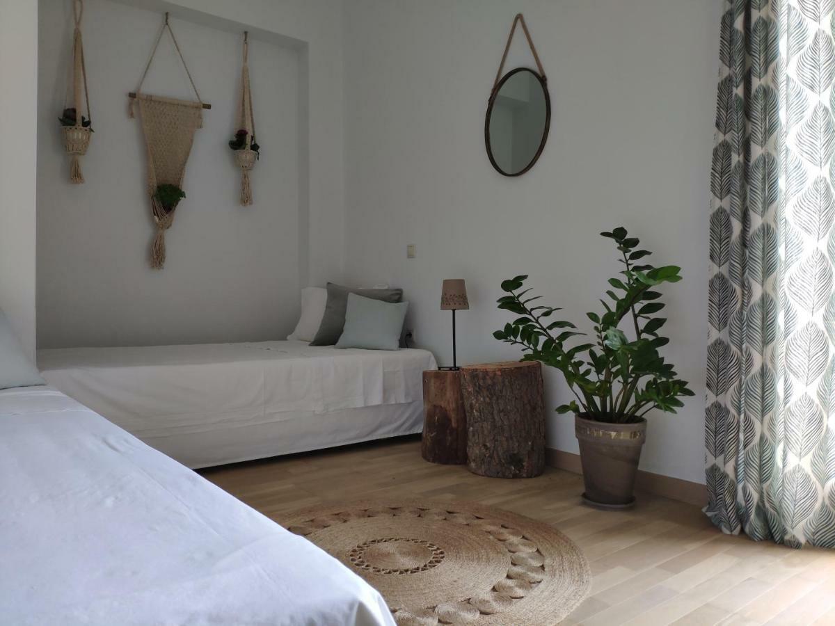 Olive Tree Cottage 2 Néa Péramos Εξωτερικό φωτογραφία