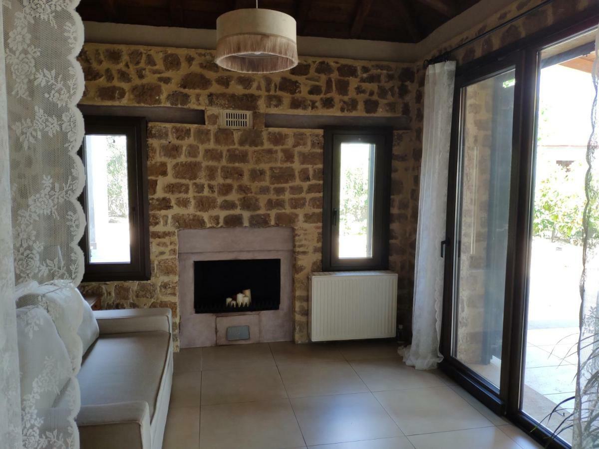 Olive Tree Cottage 2 Néa Péramos Εξωτερικό φωτογραφία