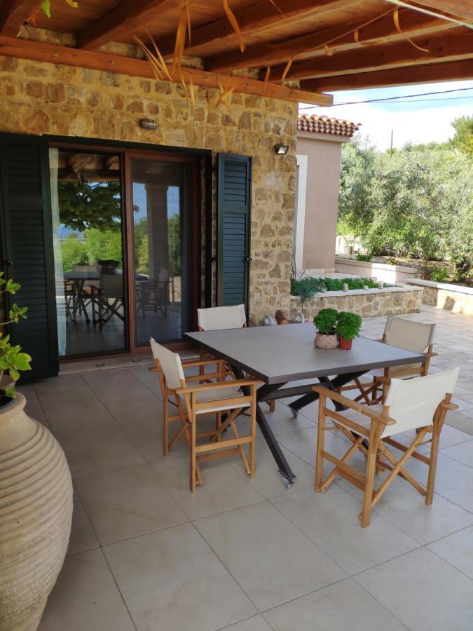 Olive Tree Cottage 2 Néa Péramos Εξωτερικό φωτογραφία