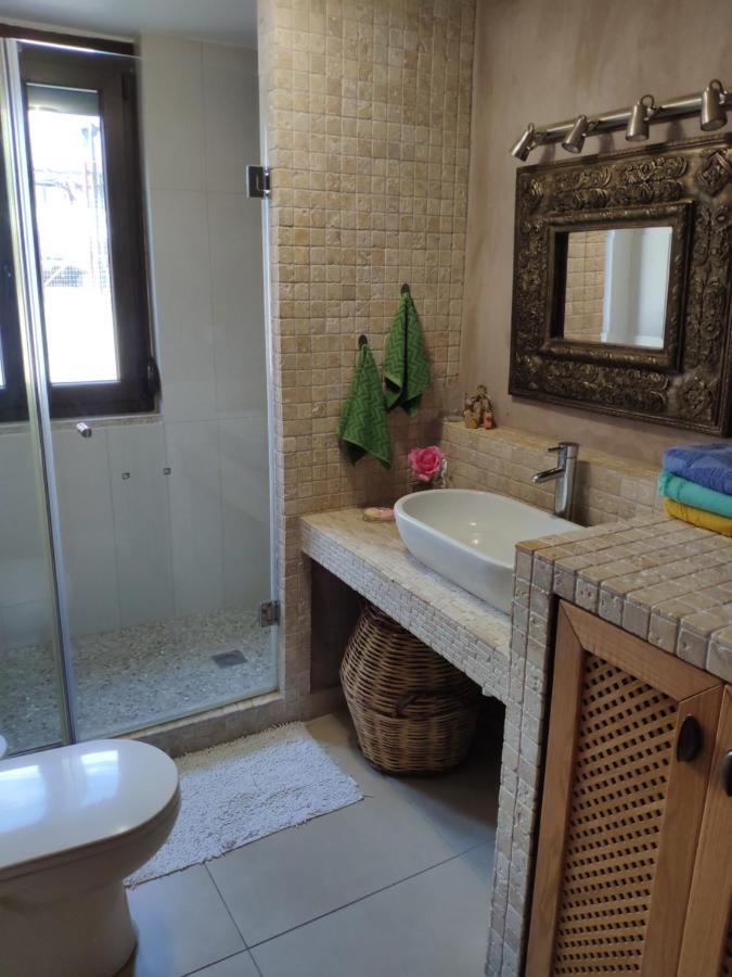 Olive Tree Cottage 2 Néa Péramos Εξωτερικό φωτογραφία