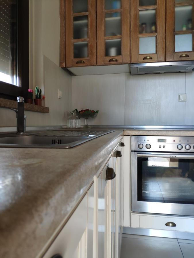 Olive Tree Cottage 2 Néa Péramos Εξωτερικό φωτογραφία