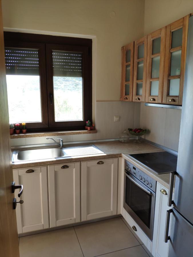 Olive Tree Cottage 2 Néa Péramos Εξωτερικό φωτογραφία